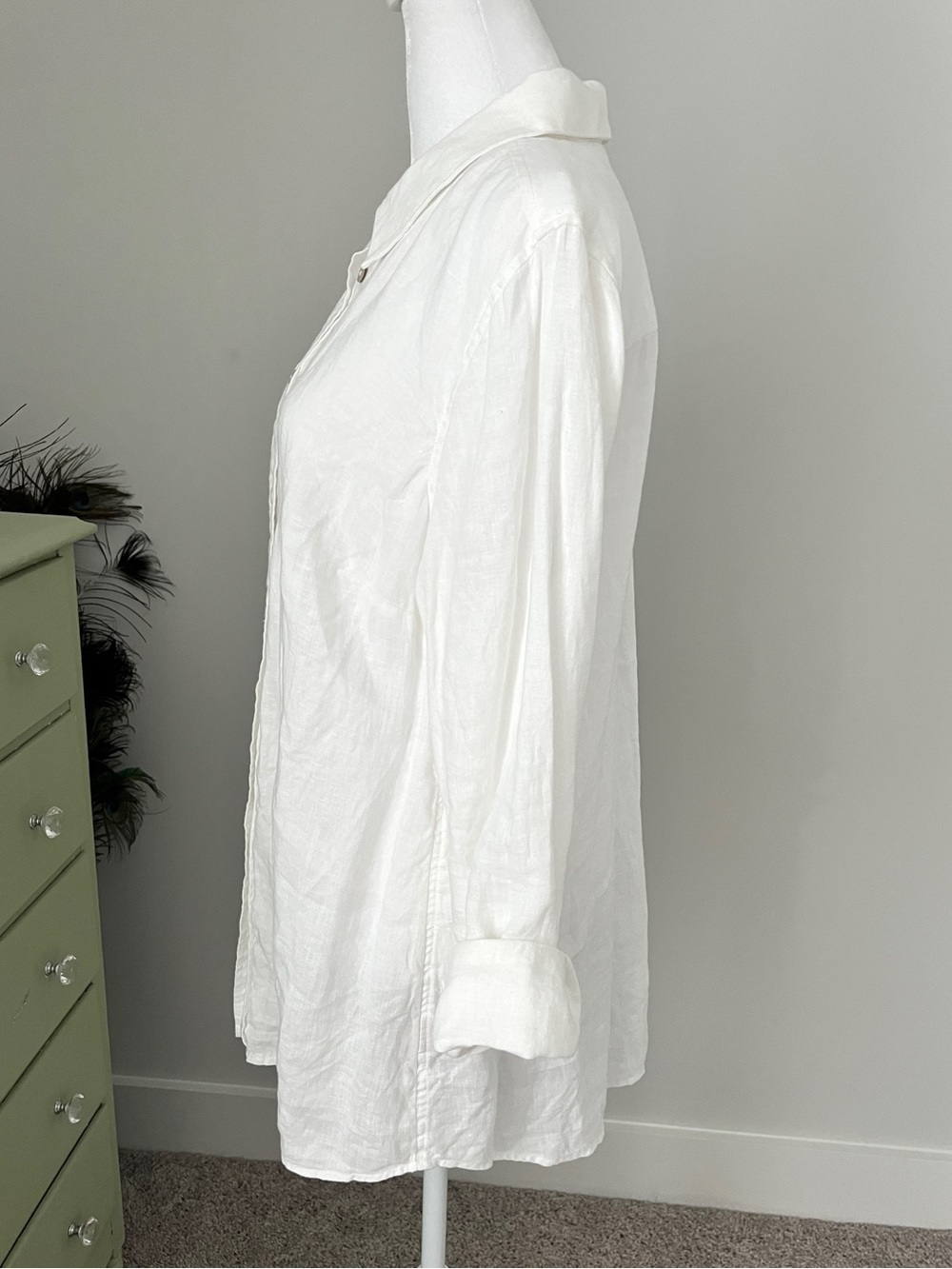 Soft Surroundings White Cotton Linen Button-Front Big Shirt (M) - Picture 3 of 11